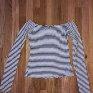 Striped off the shoulder hollister top